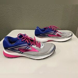 Brooks Ravenna 8 Running Sneakers Shoes Womens Size 9.5 Purple Pink Gray